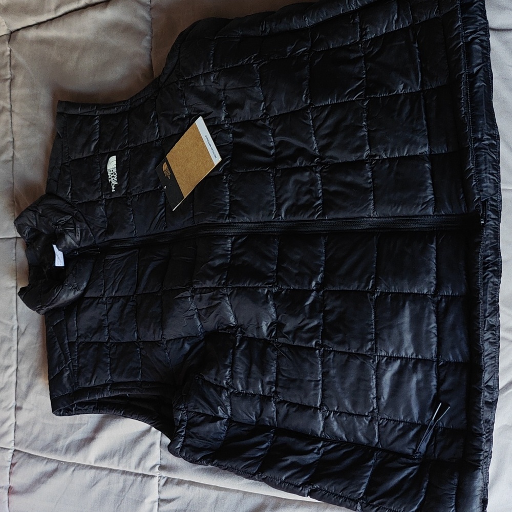 The North Face Mens Thermoball Eco Puffer Vest Size L Black